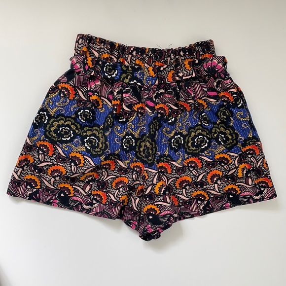 Zara TRF Design High Waist Multicoloured Shorts L - Picture 2 of 5